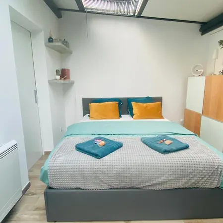 Val D'europe Eva Guest house Serris
