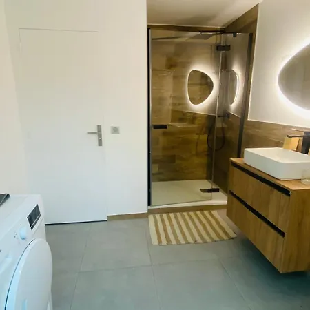 Val D'europe Eva Guest house *